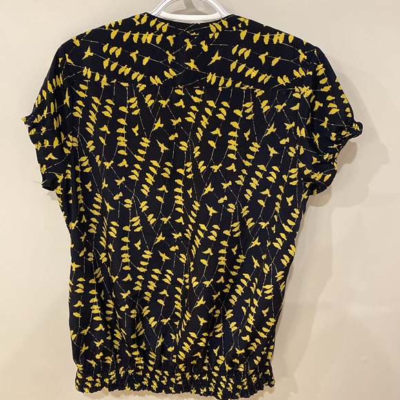 Blue Silky Shirt with yellow birds - Picture 5 of 5